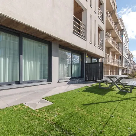 Miramar With Terrace By Interhome Апартаменты *